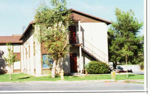 Building Photo - 716 Pensacola Ln