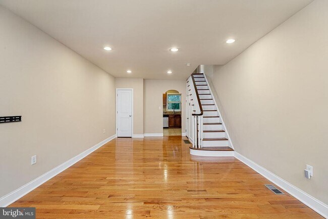 Foto del edificio - 1605 S Bancroft St