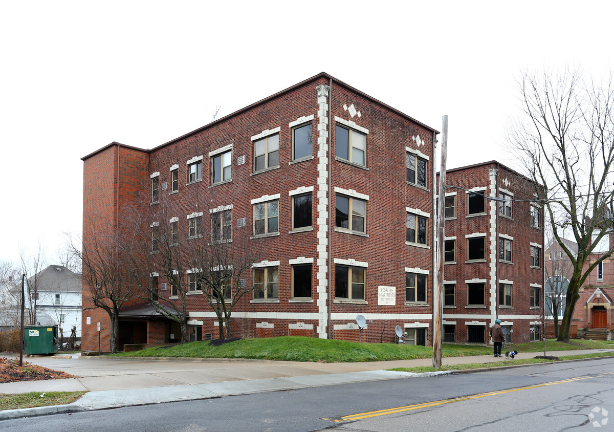 Primary Photo - Rosaline Apartments