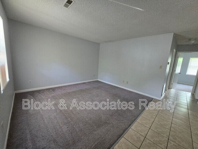 Foto del edificio - 2708 Ingram Rd