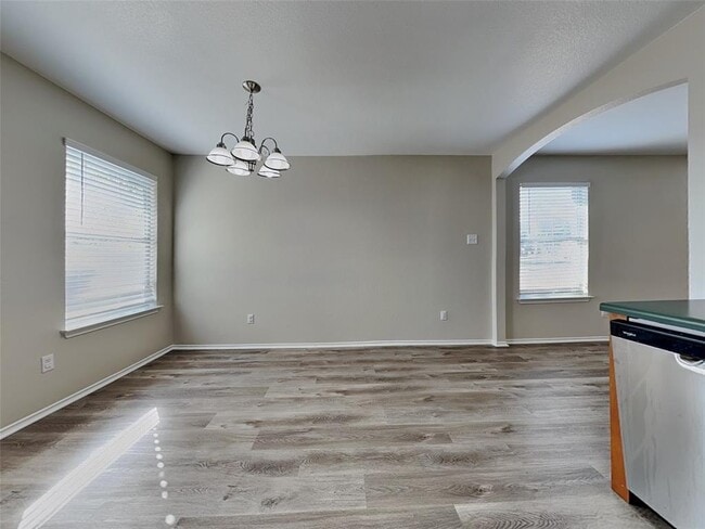 Building Photo - 228 Fall Creek Dr