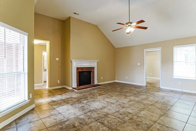 Building Photo - 4208 Pebble Garden Way