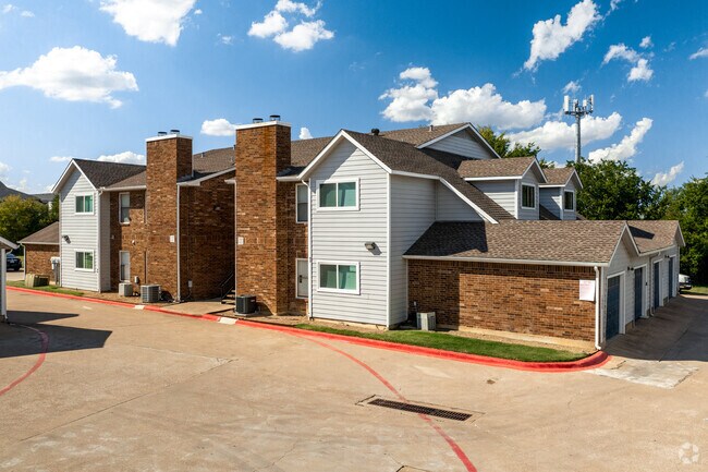 Building Photo - Meadows Condos
