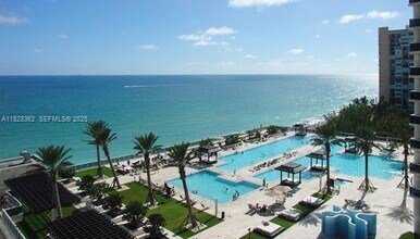 Building Photo - 1830 S Ocean Dr