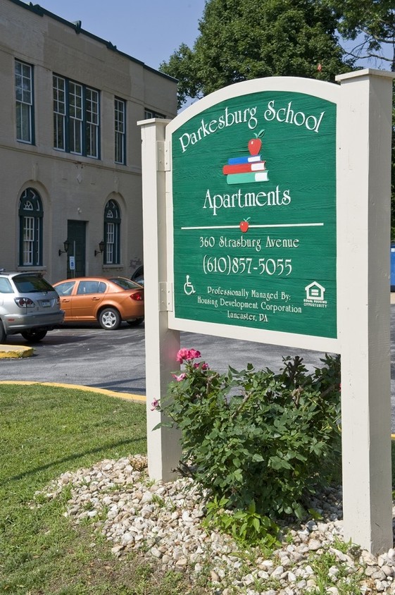 Building Photo - Parkesburg School Apartments