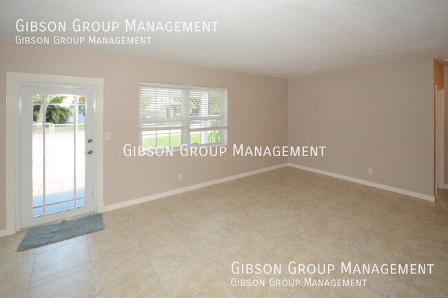 Building Photo - 1225 NW 4th Ave