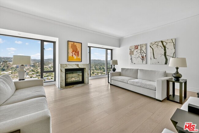 Foto del edificio - 10727 Wilshire Blvd