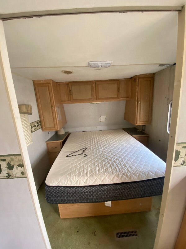 Foto del edificio - 1924 Indian Branch Rd