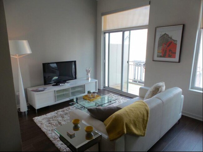 Foto del edificio - 1216 W Madison St