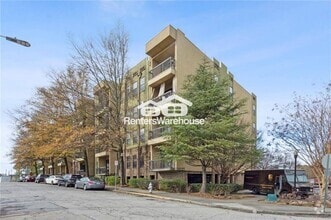 425 Chapel St SW