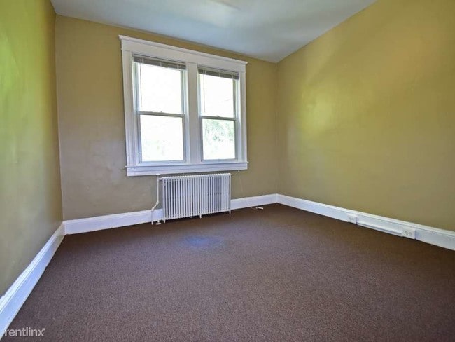 Building Photo - 2574 Druid Park Dr