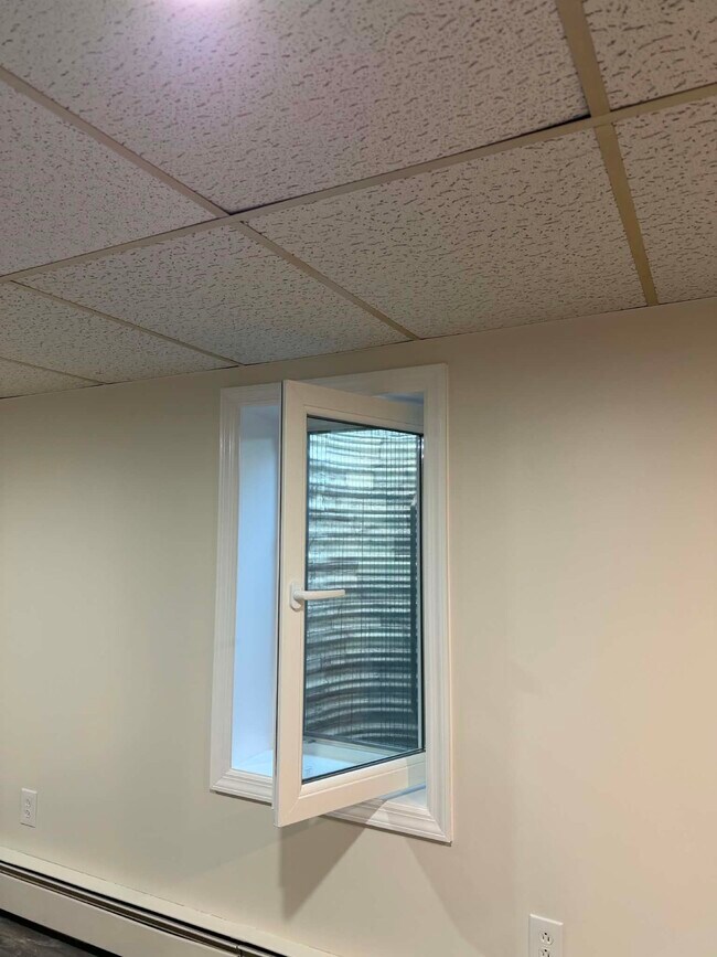 Foto del edificio - 1035 Ocean Ave