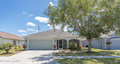 Building Photo - 1203 Creek Side Cir