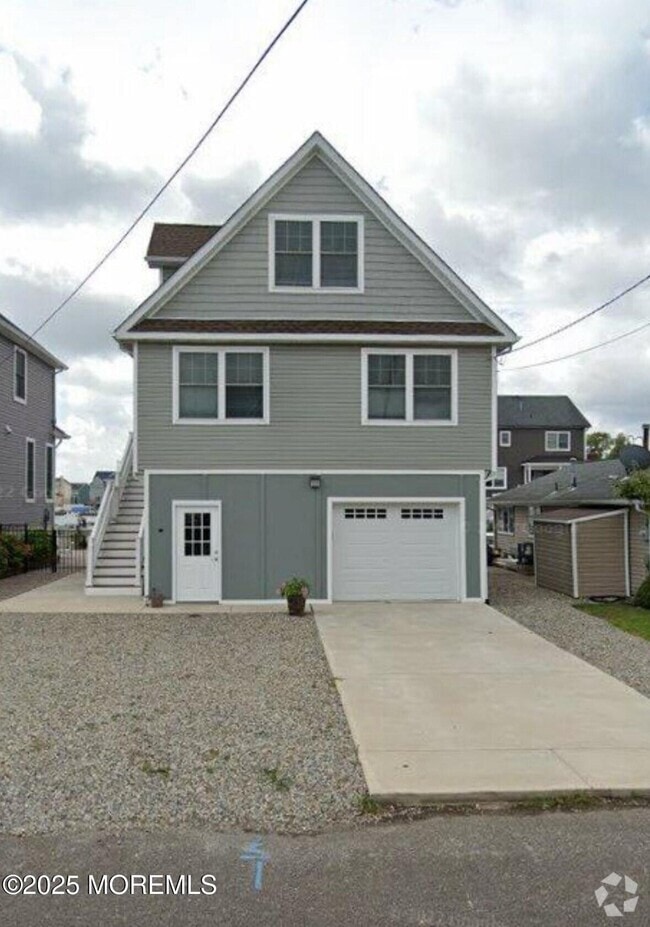 Building Photo - 250 Butler Blvd