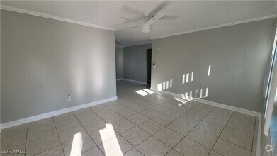 Building Photo - 4402 Santa Barbara Blvd