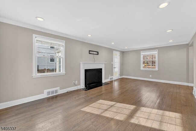 Foto del edificio - 141 Passaic Ave