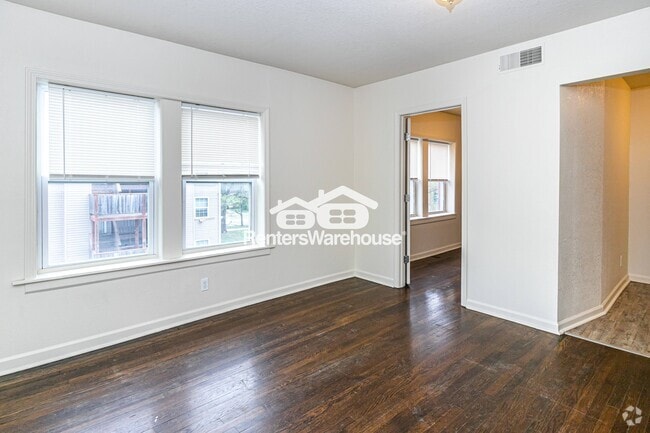 Building Photo - 2912 Lockridge St