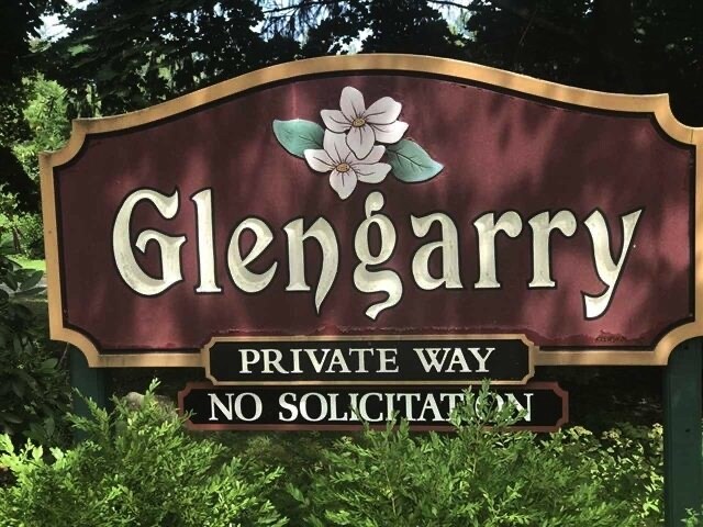 Primary Photo - 107 Glengarry Dr