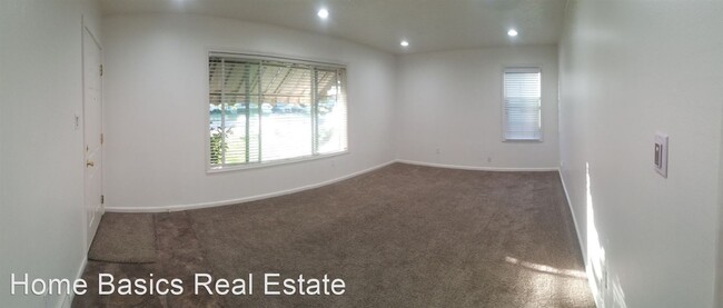 Foto del edificio - 4 br, 1 bath House - 856 N 300 W