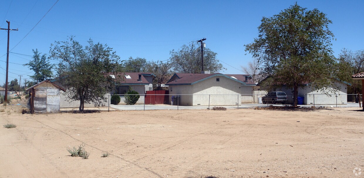 Building Photo - 13090 Navajo Rd
