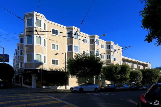 Foto del edificio - Menorah Park