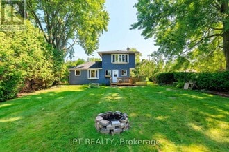 Building Photo - 247 Hedge Rd