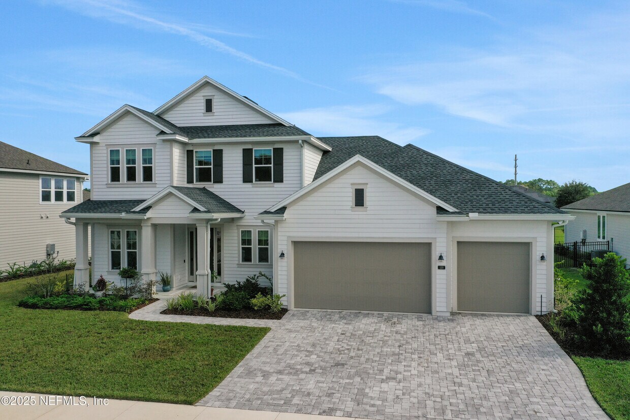 Foto principal - 520 Back Creek Dr