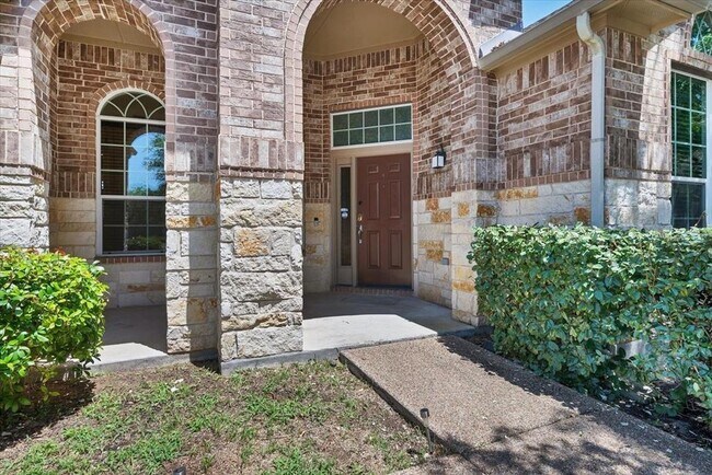 Building Photo - 203 Raindance Cove