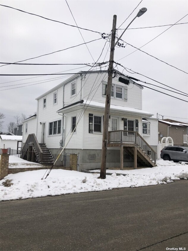 Foto principal - 867 S Walnut St