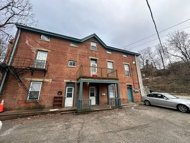 Foto del edificio - 3424 Ruther Ave