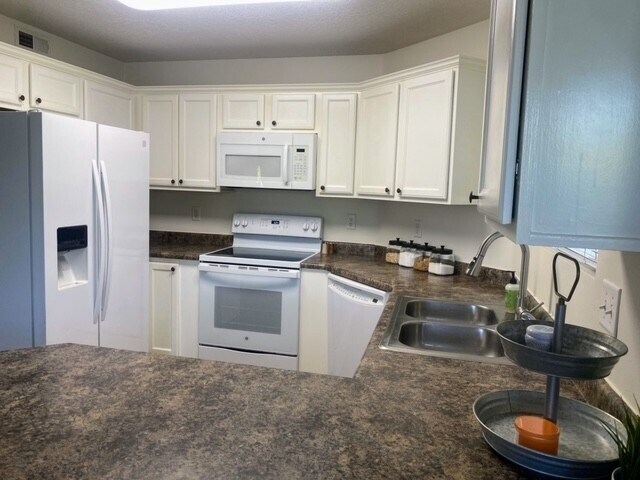Foto del edificio - 131 Suncrest Ln