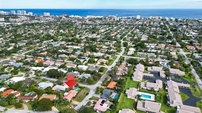 Foto del edificio - 903 SE 8th Ct