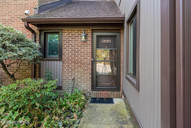 Building Photo - 904 Schooner Dr