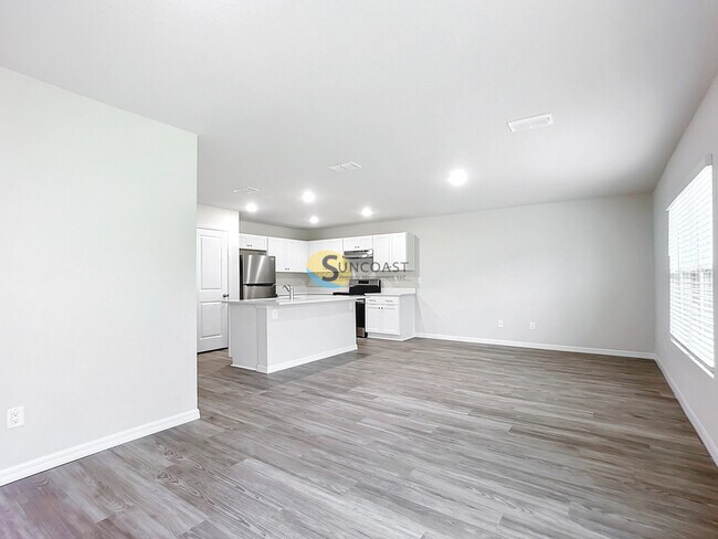 Foto del edificio - 18 Rainbow Ln