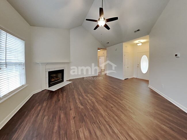 Foto del edificio - 19504 Tryon St