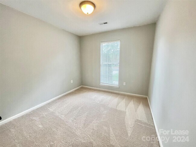 Building Photo - 13833 Dannemara Dr