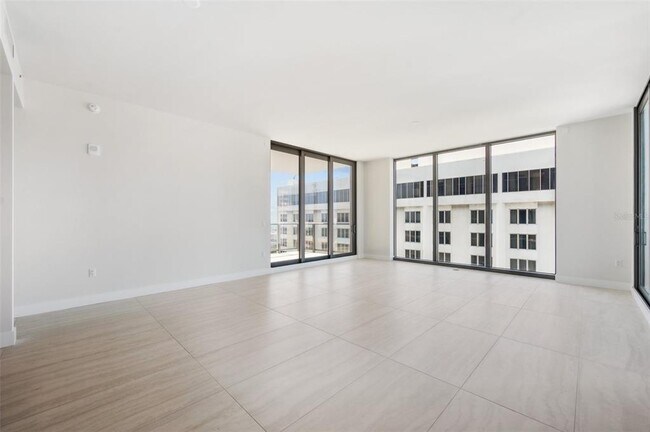 Foto del edificio - 301 1st St S