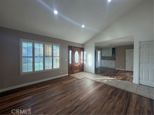 Building Photo - 14852 Rattan St