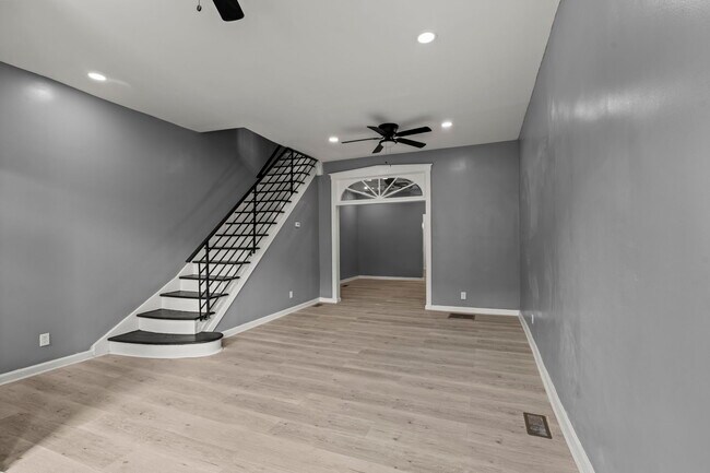 Foto del edificio - 2455 N 31st St