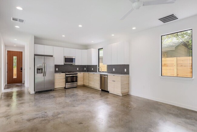 Foto del edificio - 2104 Columbia Cove