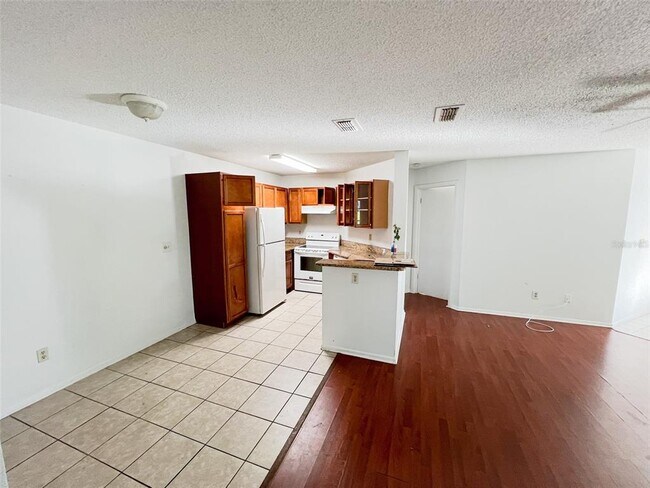 Foto del edificio - 2548 Grassy Point Dr
