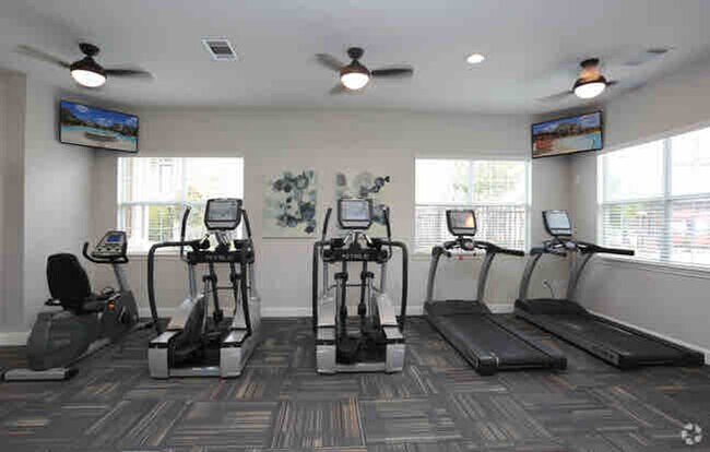 Foto del edificio - 2530 University Ave