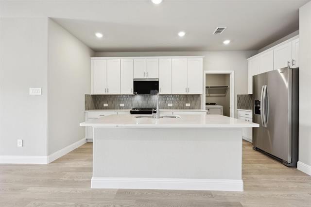 Building Photo - 1210 Booker Dr