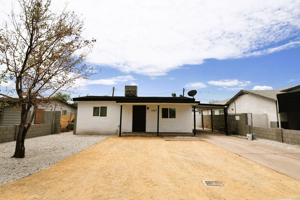 Photo - 3107 W Granada Rd