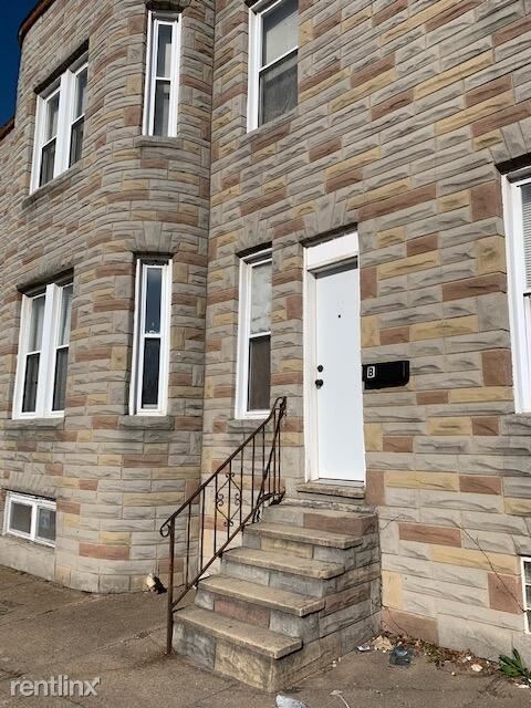 Primary Photo - 2300 N Fulton Ave