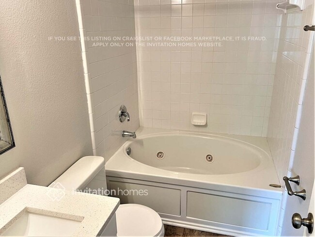 Building Photo - 10125 Orchard Grass Ct