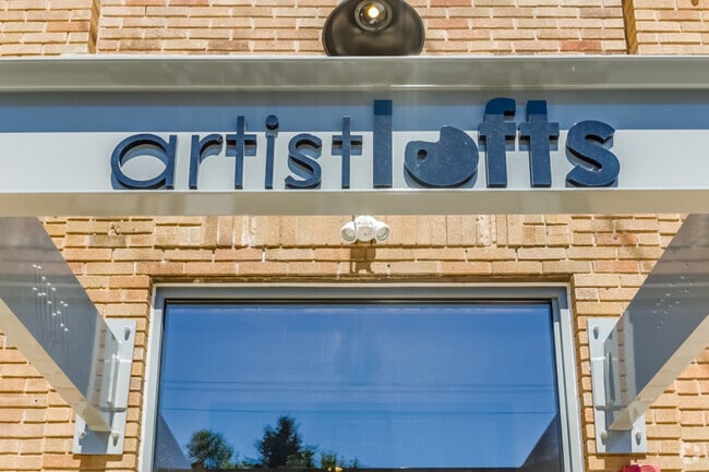 Building Photo - Artist Lofts