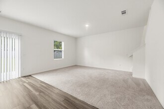 Building Photo - 3603 Admiralty Dr