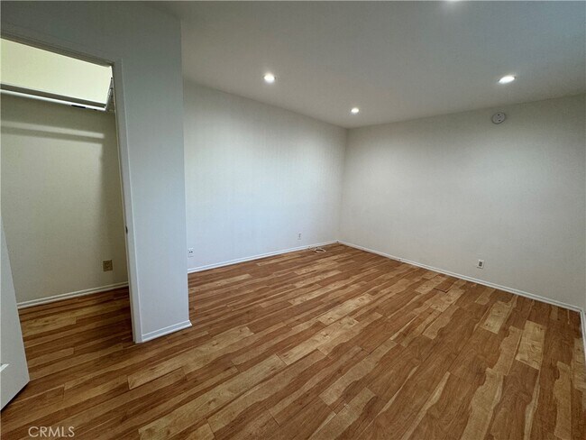Foto del edificio - 7745 Laurel Canyon Blvd