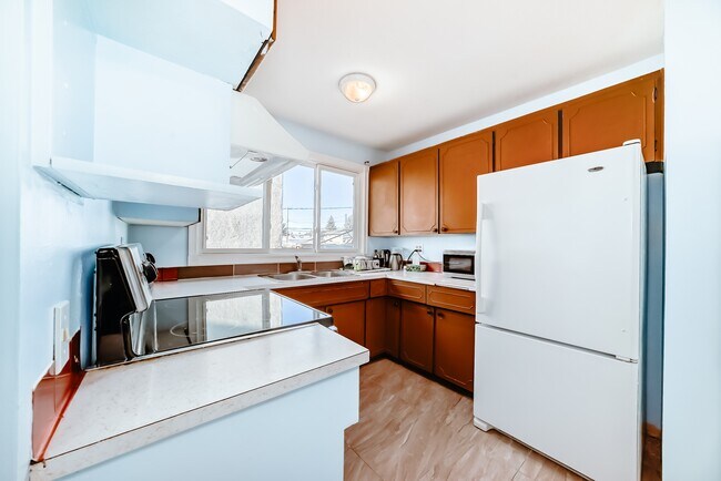 Photo du bâtiment - 1451 Pensacola Way SE